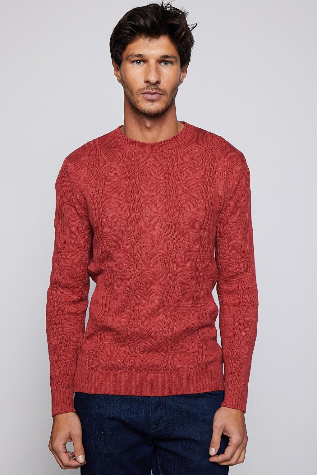 Men's Slim Fit Crew Neck Patterned Red Sweater