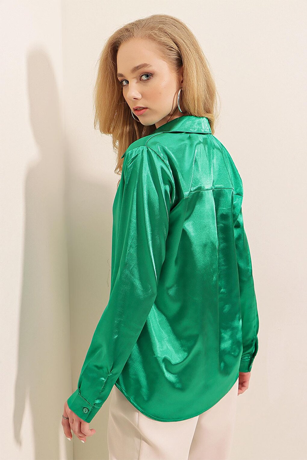 Women's Dark Green Draped Viscose Basic Satin Shirt