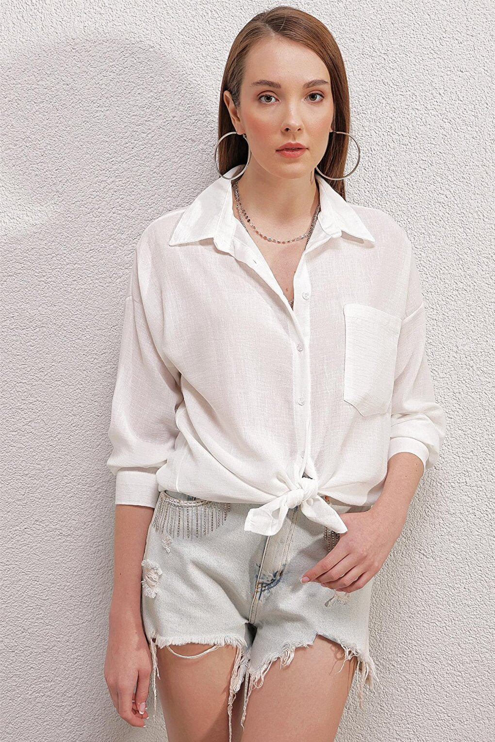 Women's White Drop Shoulder Pocket Oversize Shirt