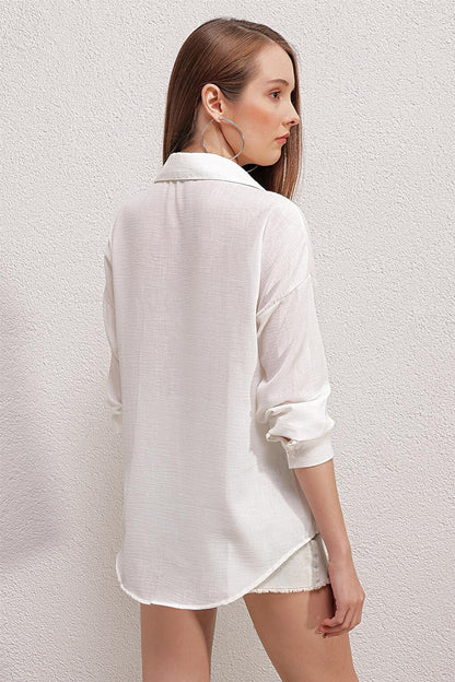 Women's White Drop Shoulder Pocket Oversize Shirt