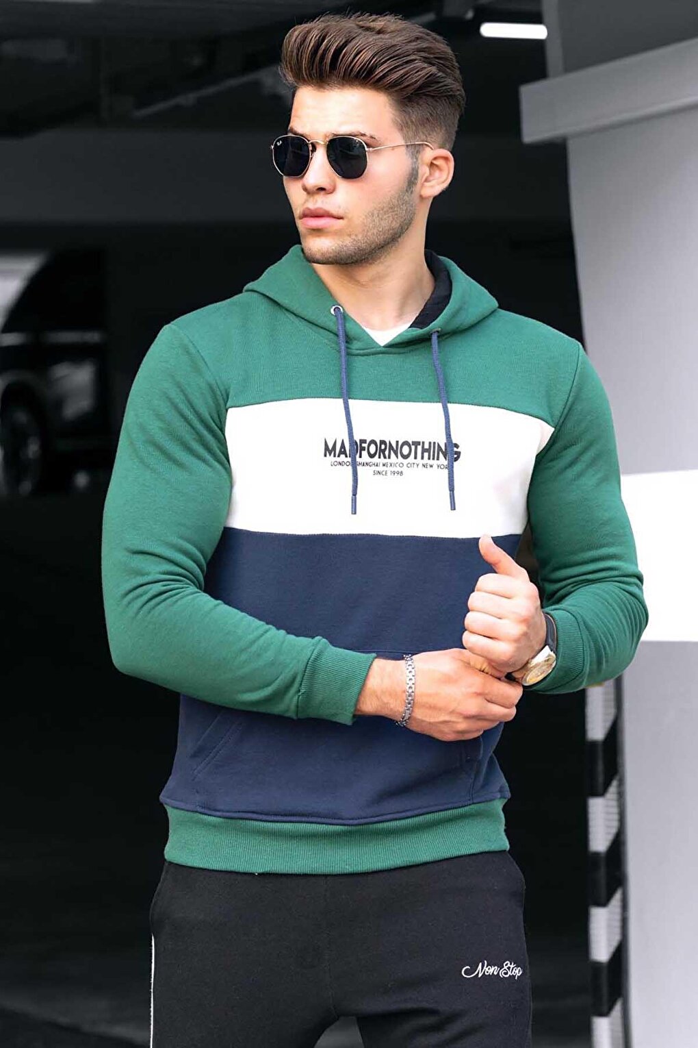 Green Color Block Men's Hooded Sweatshirt 4699