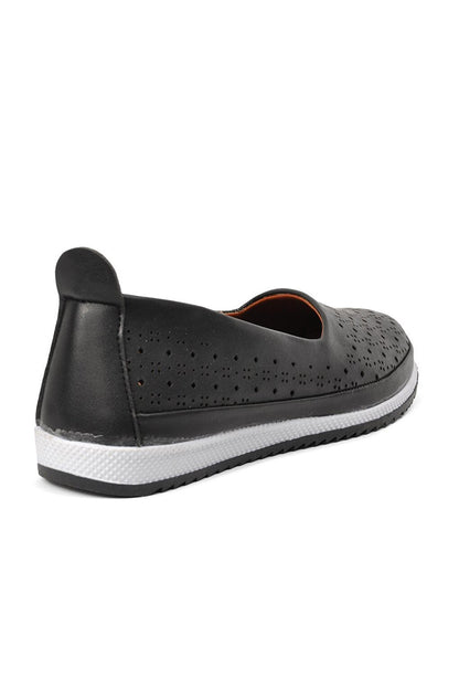 06 Black Women's Perforated Casual Shoes