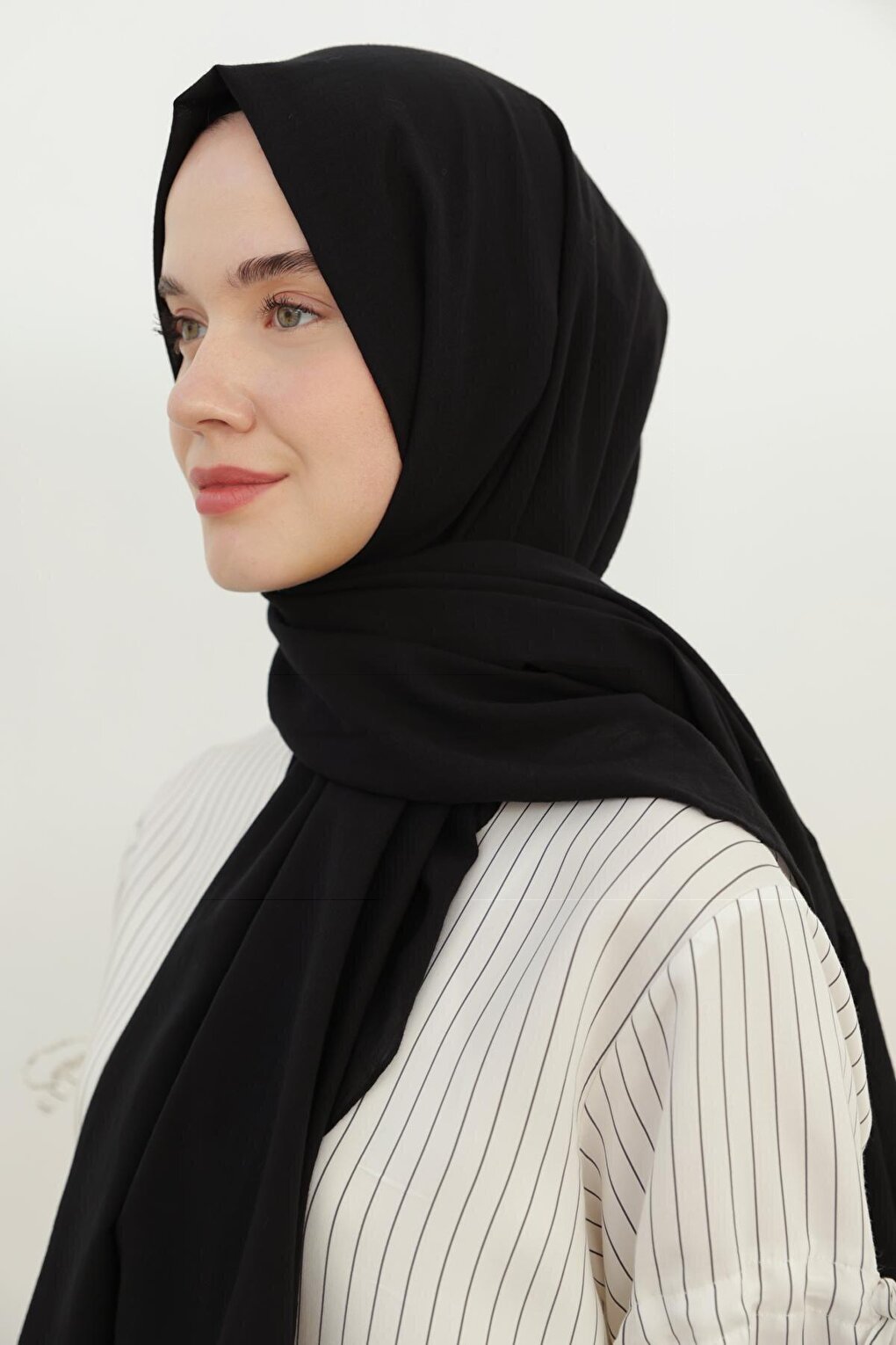 Black Natural Cotton Shawl