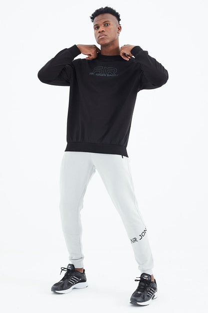 Willy Black Standard Fit Men's Sweatshirt - 88307