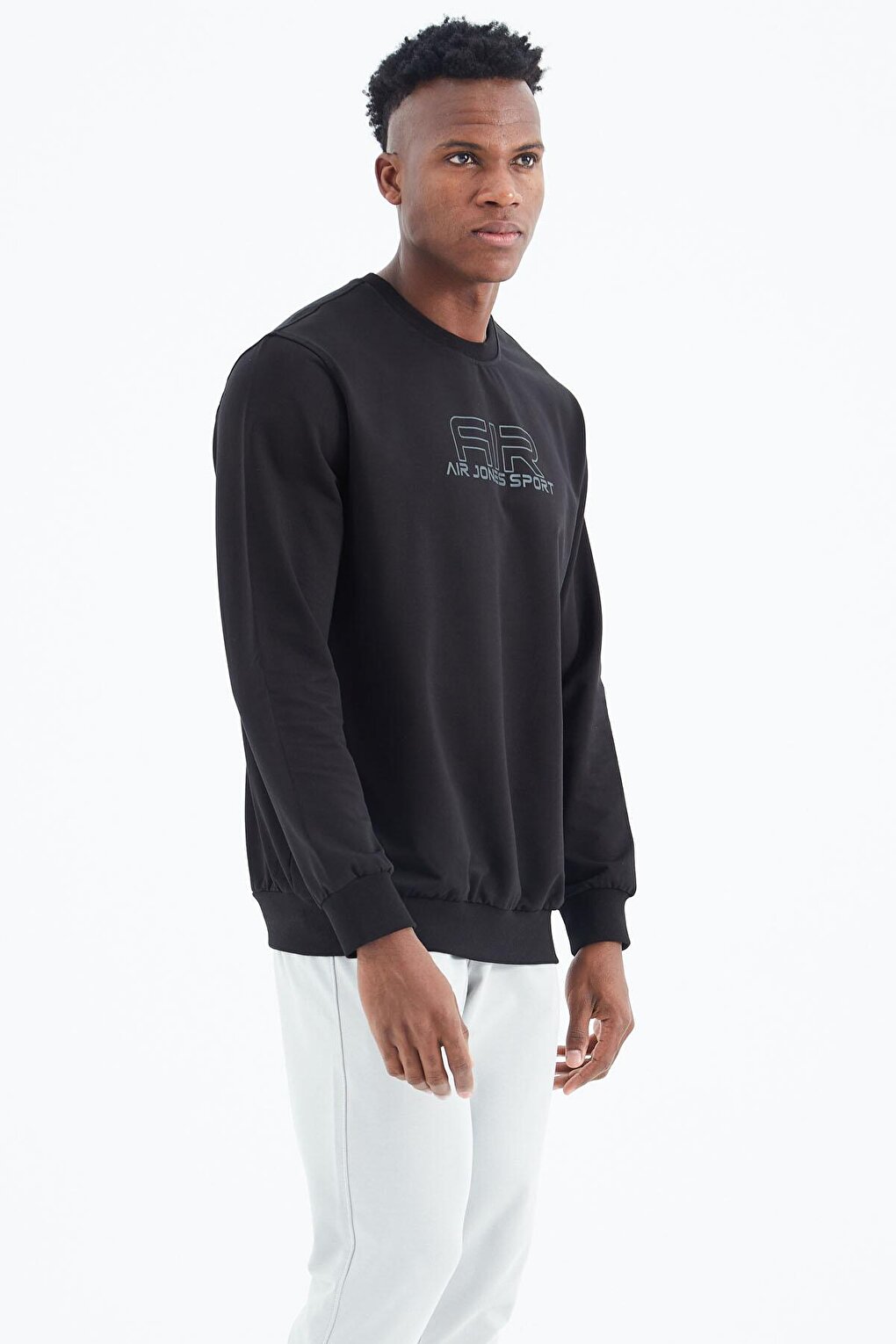 Willy Black Standard Fit Men's Sweatshirt - 88307