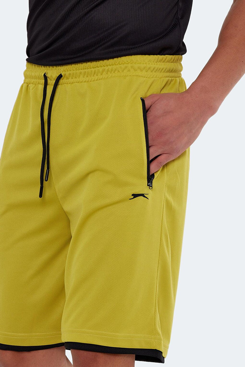 SAYAKA Men's Shorts Yellow