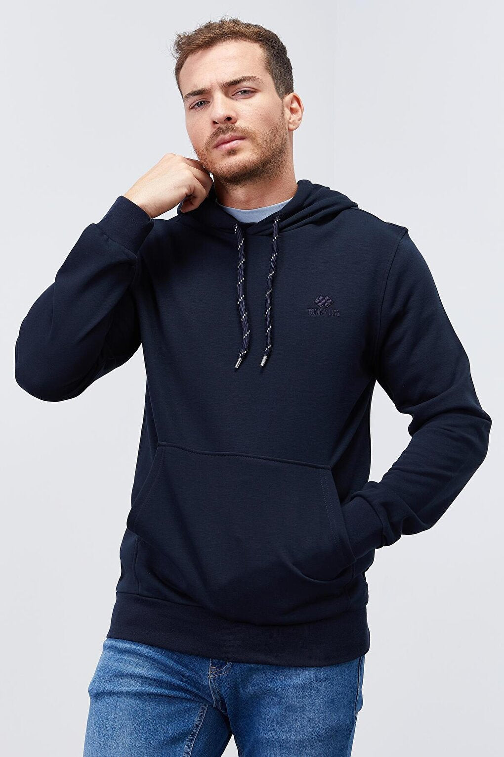 Navy Blue Kangaroo Pocket Standard Fit Hooded Men's Sweatshirt - 87872