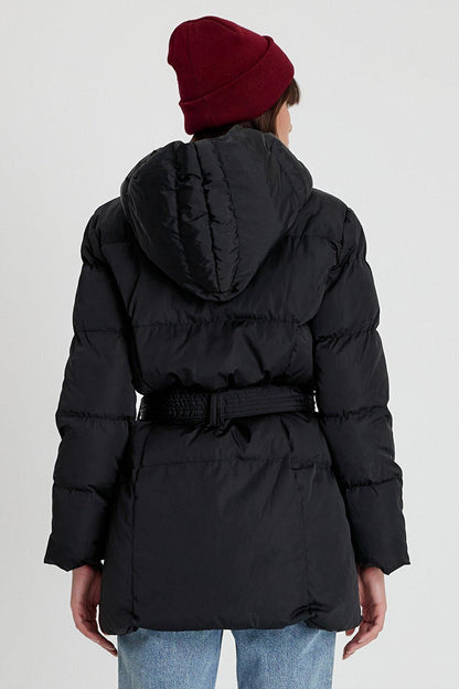 Hooded Pocket Detailed Belted Puffer Jacket AC-K50154LNS