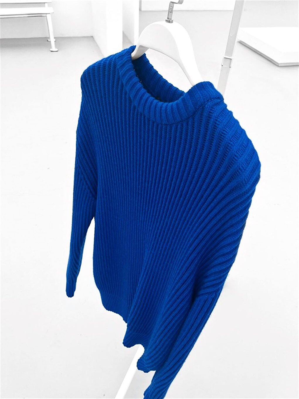 Extra Oversize Corded Knitted Sweater Saks Blue