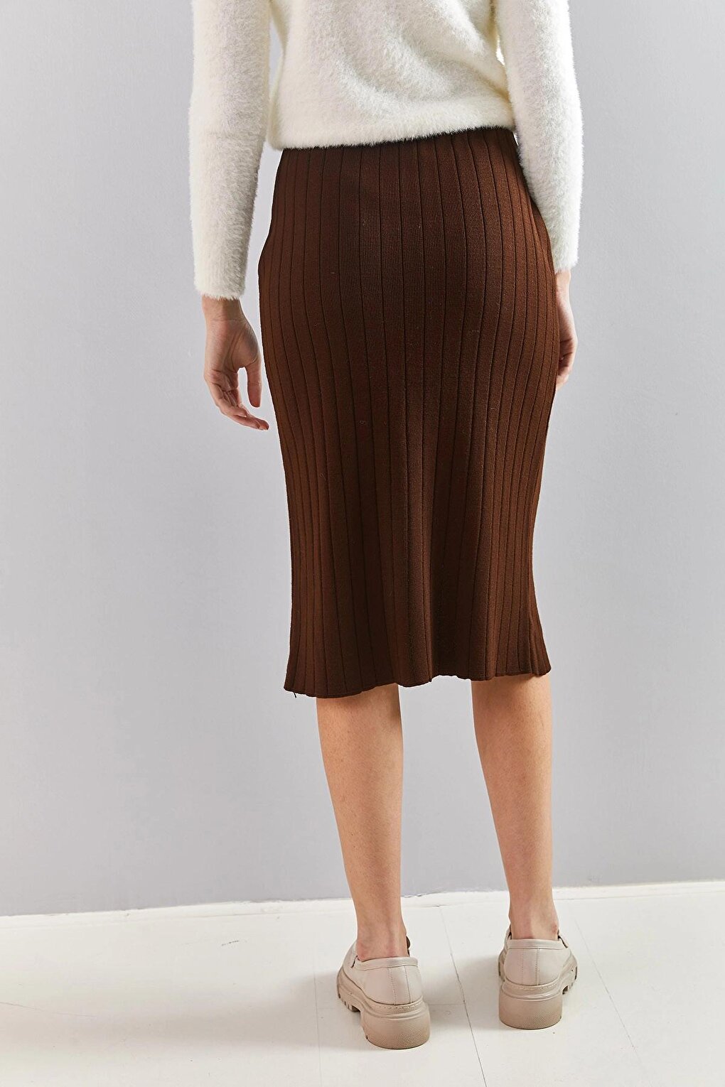 Women's Buttoned Knitted Skirt