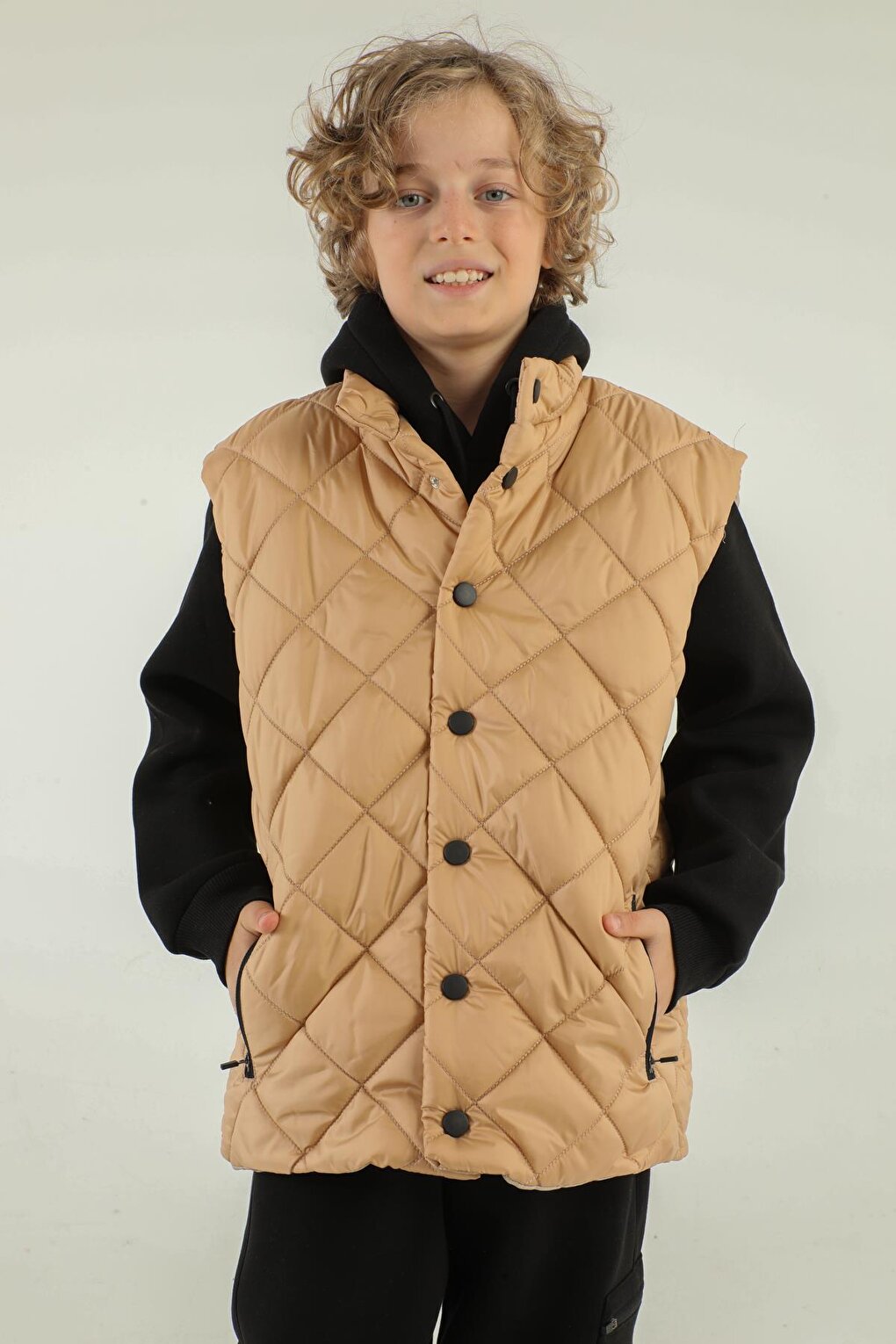 High Collar Button Detailed Boy's Vest