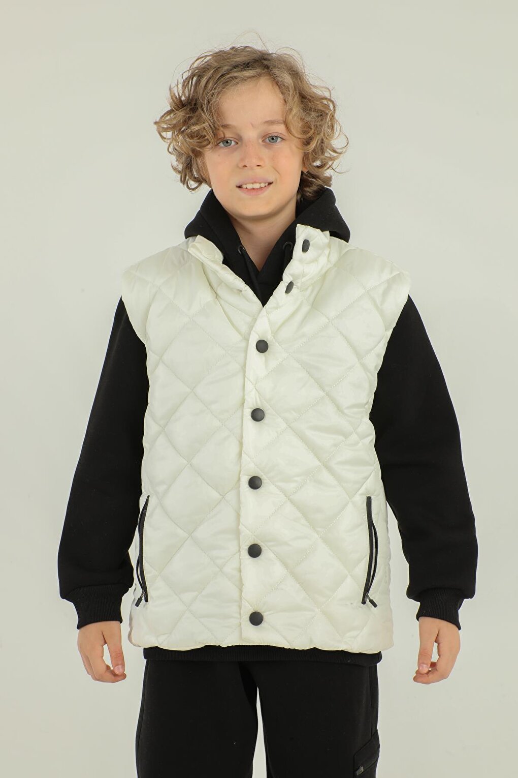 High Collar Button Detailed Boy's Vest