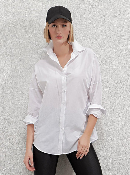 Women's White Oversize Long Basic Shirt HZL22W-BD139001