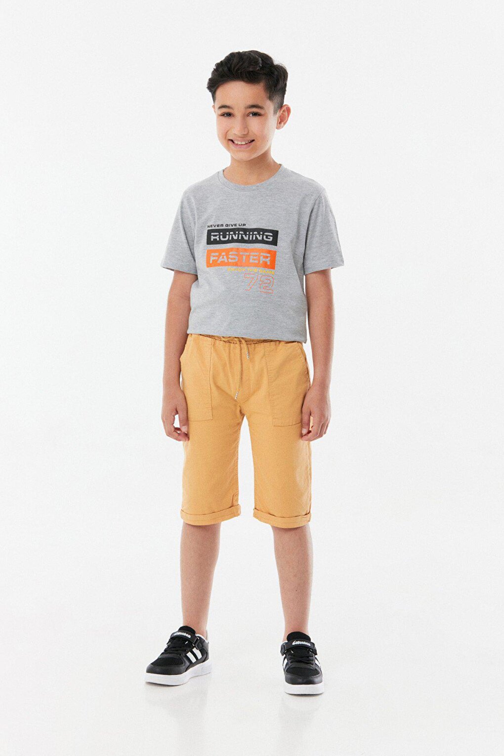 Boy's Capri with Elastic Waist