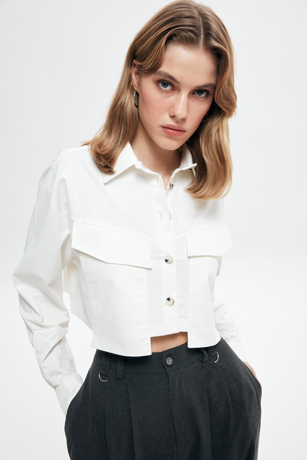 Pocket Detailed Crop Shirt Ecru