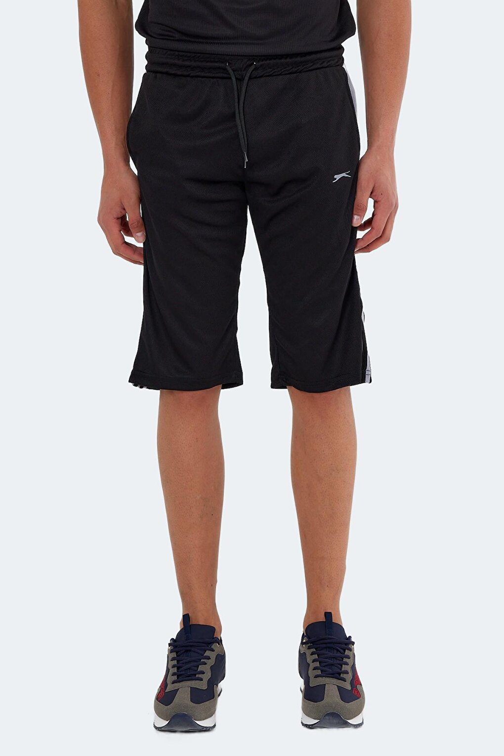 SAKI Men's Shorts Black