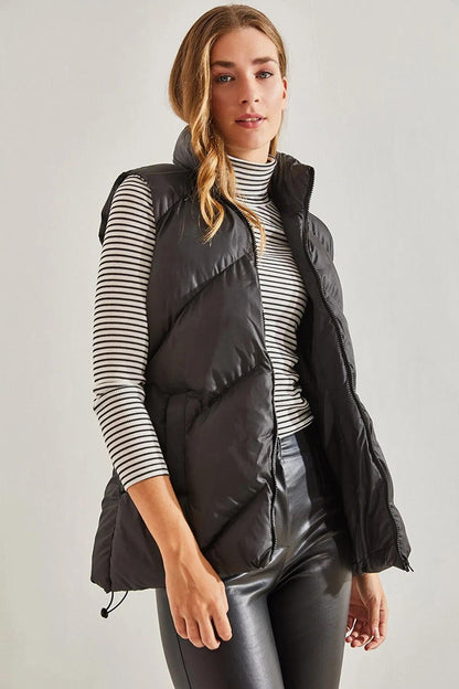 Women's Judge Collar Puffer Vest