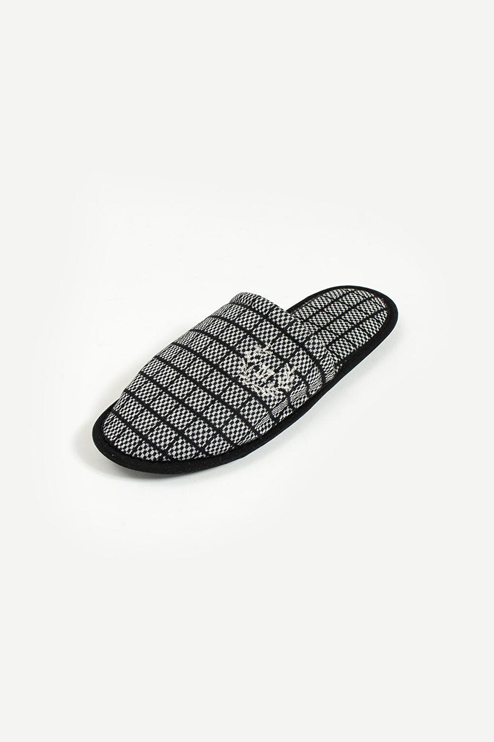 Square Patterned Closed Front Comfortable Sole Men's House Slippers P01-20-23M