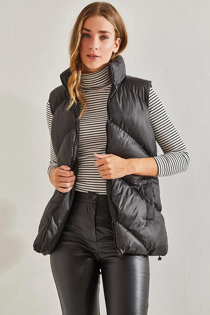 Women's Judge Collar Puffer Vest