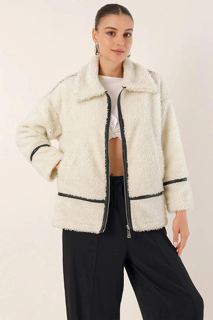 Women's White Black Detailed Zippered Inside Lined Double Pocket Plush Coat HZL24W-BD151731