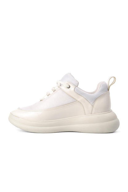 07 White Women's Sneaker