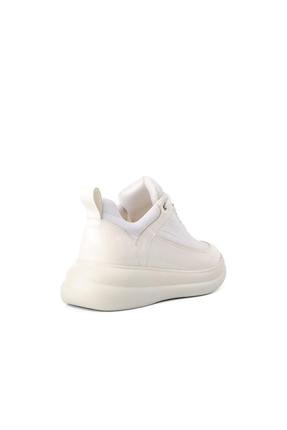 07 White Women's Sneaker