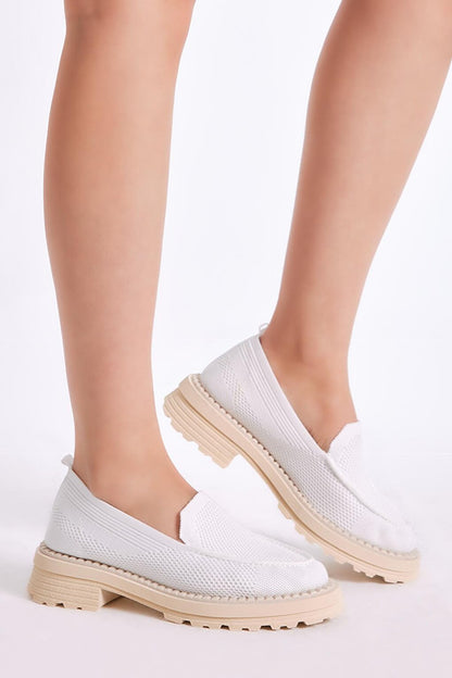 Women's White Comfortable Fit Tricot Sneaker