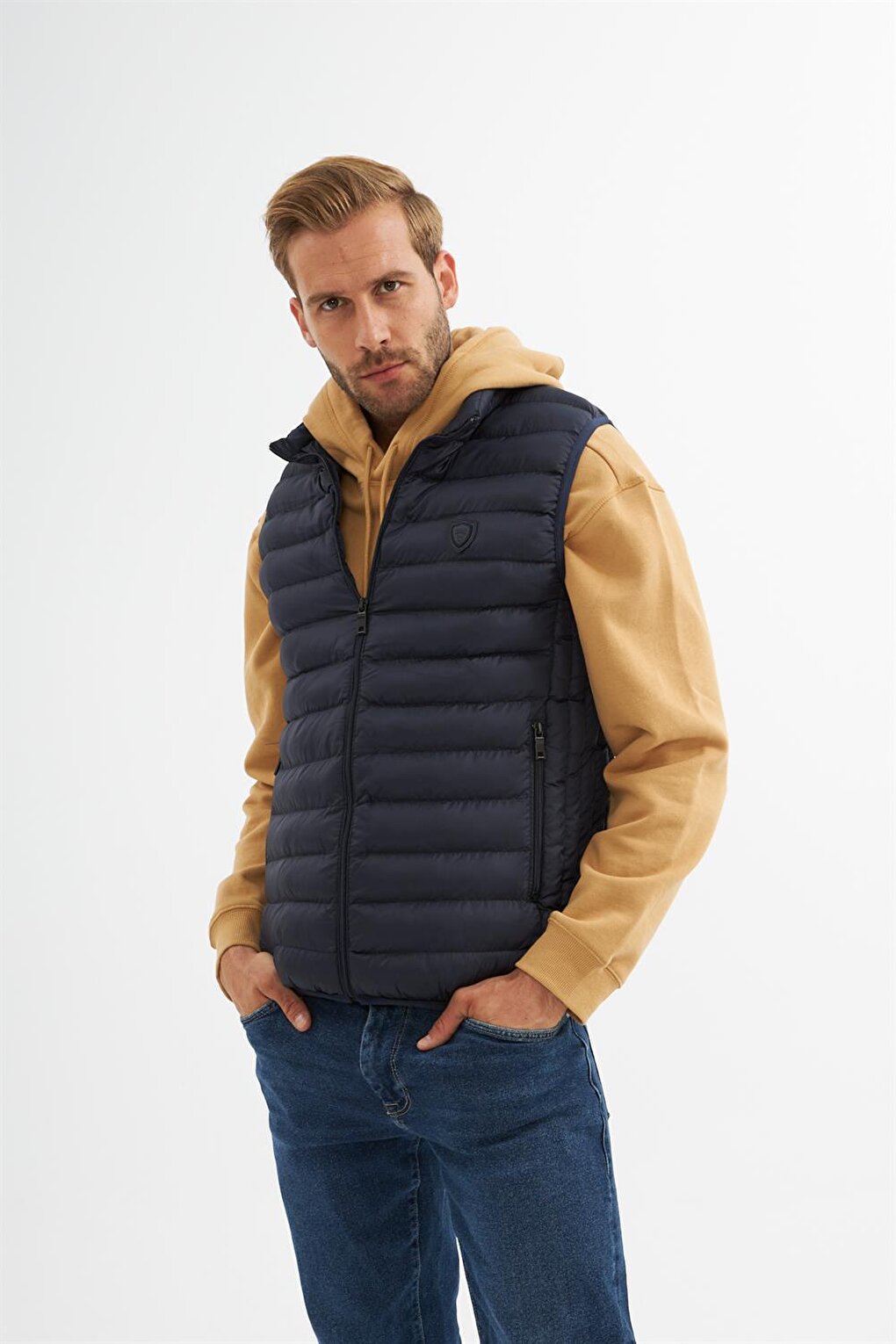 Men's Standard Mold Puffer Vest Navy Blue