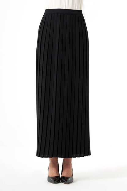 Crepe Pleated Black Skirt