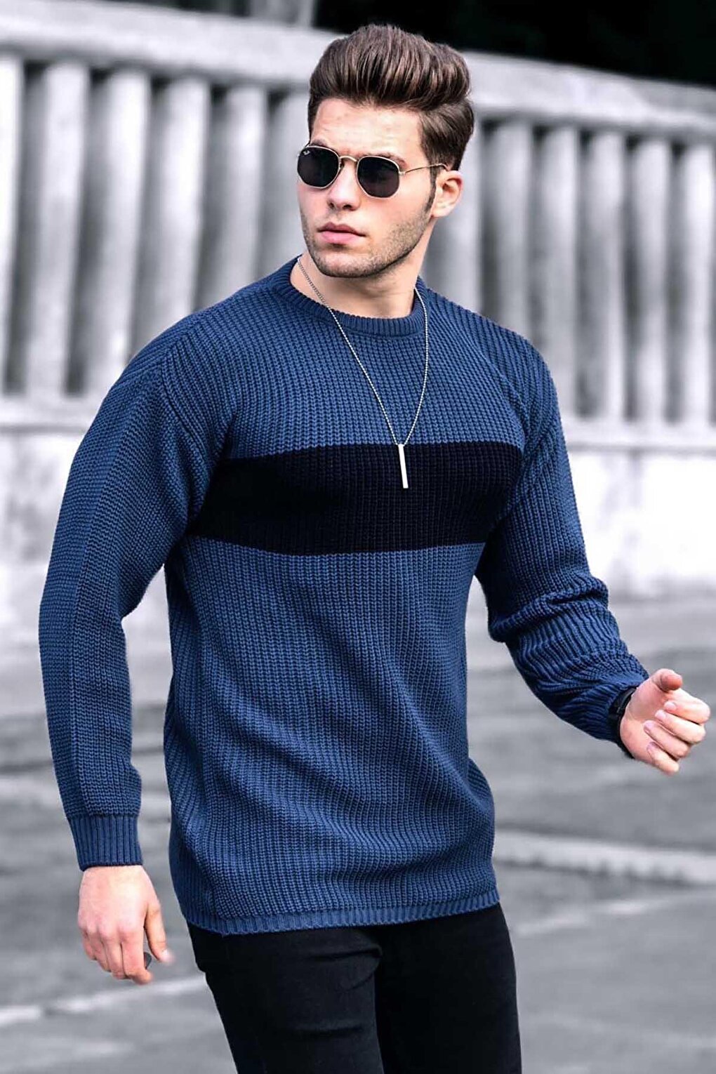 Indigo Men's Sweater 4698