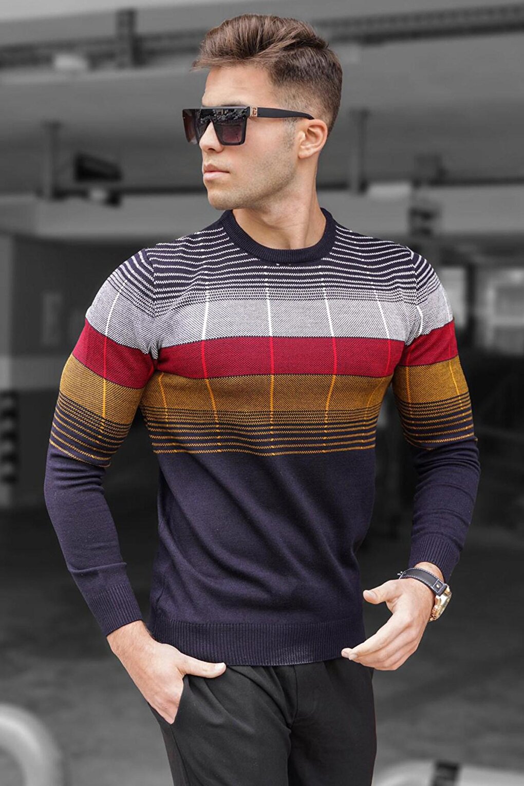 Navy Blue Crew Neck Sweater 5608