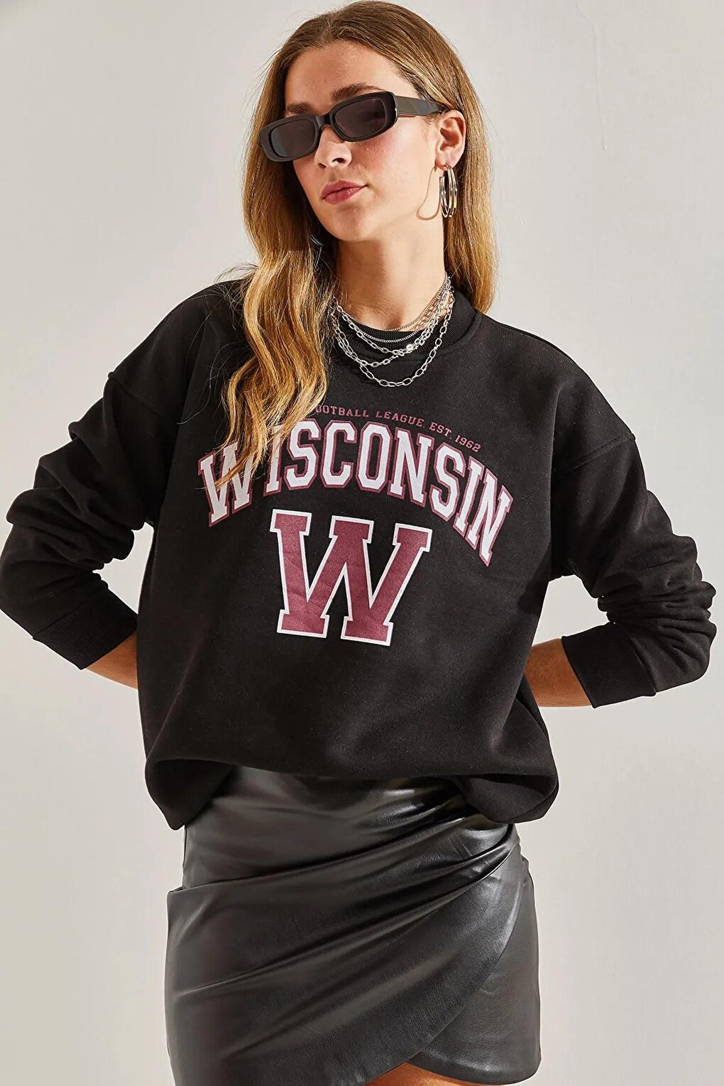 Women's W Printed Three Thread Raised Sweatshirt