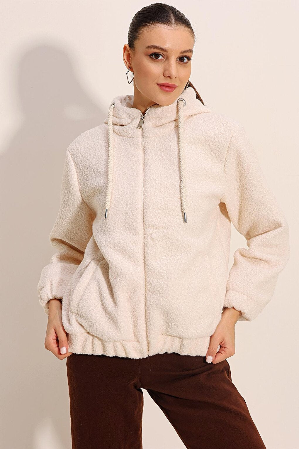 5180 Wide Cut Hooded Coat - Beige