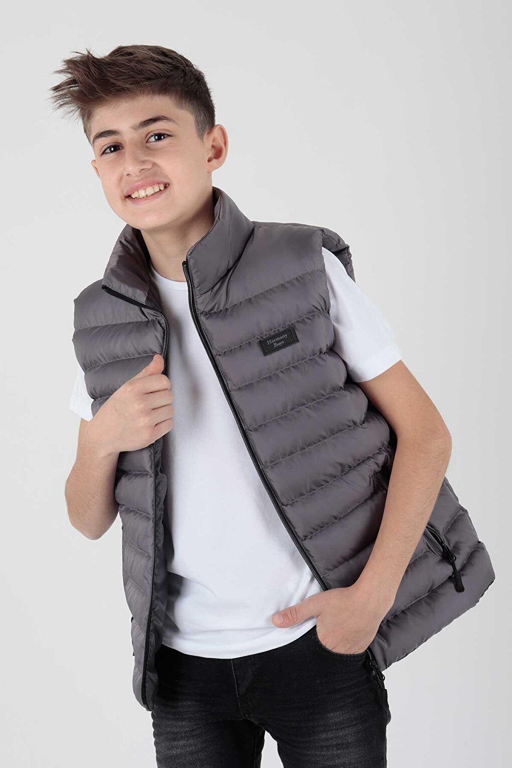 Boy's Hoodless Fashion Trend Puffer Vest Ak215354