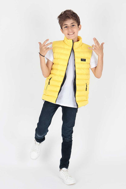 Boy's Hoodless Fashion Trend Puffer Vest Ak215354