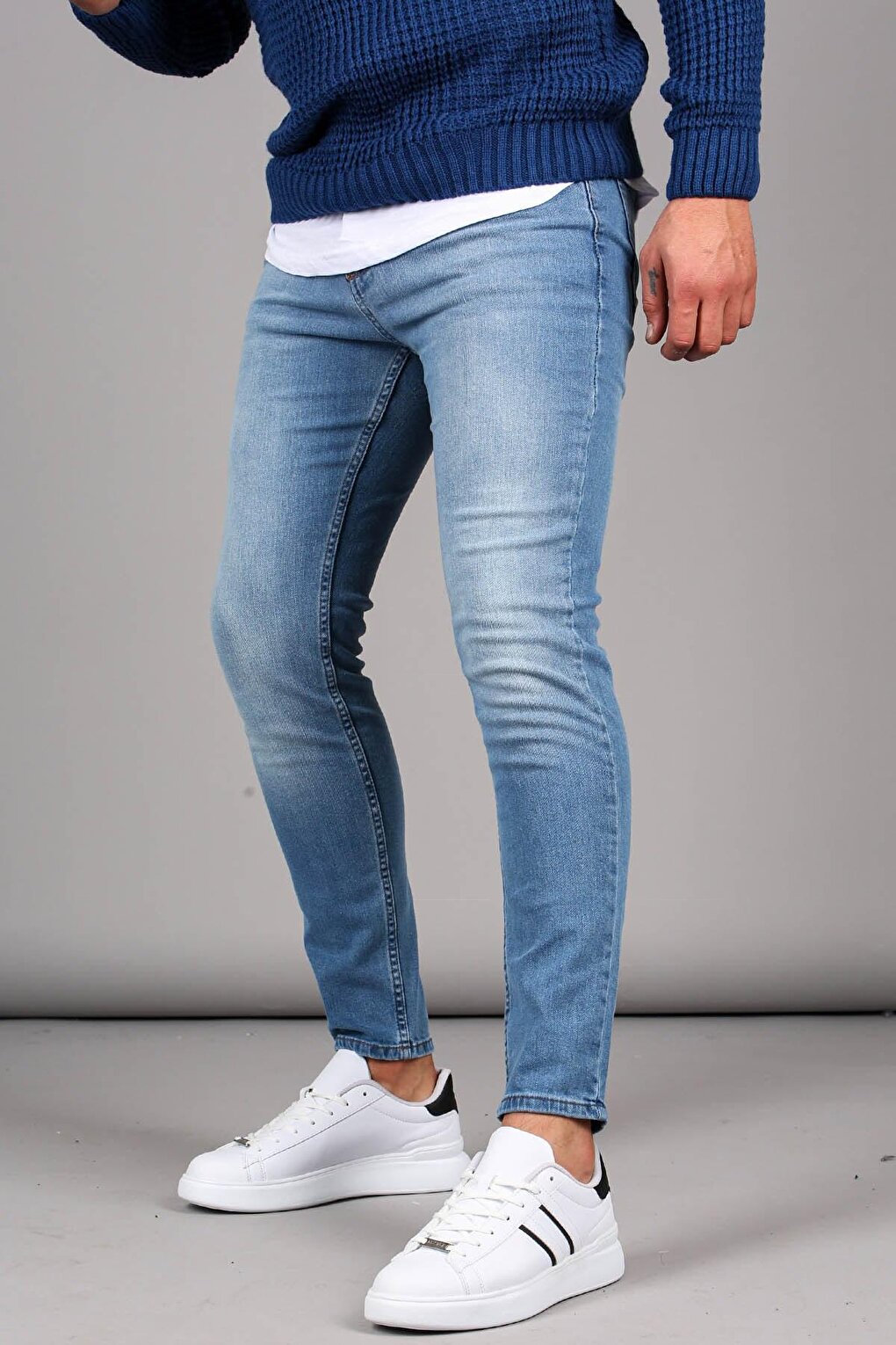 Blue Stonewashed Slim Fit Men's Jean 6342