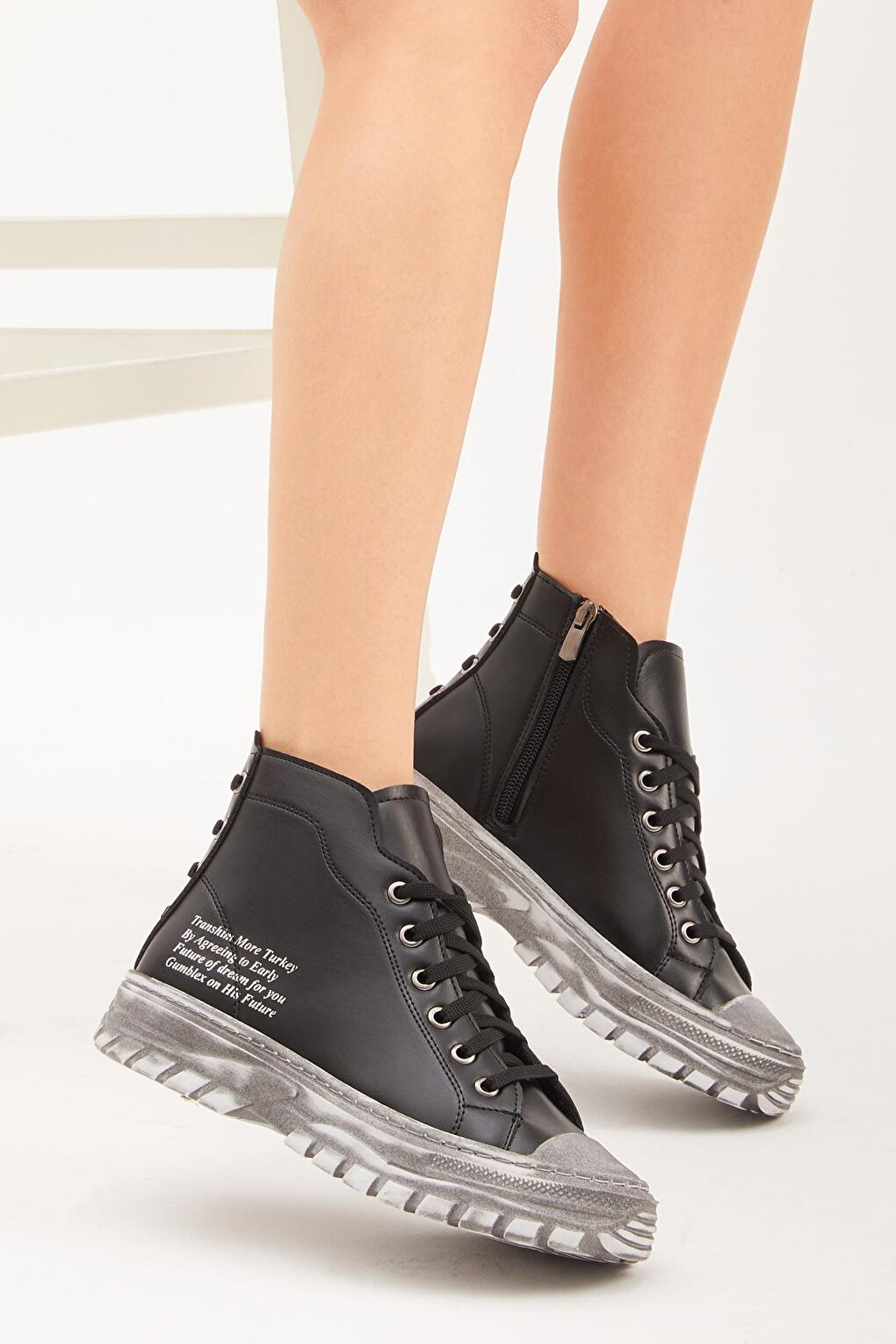 Women's Black Comfortable Molded Lace-up Sneakers with Lace-up Detail on the Back