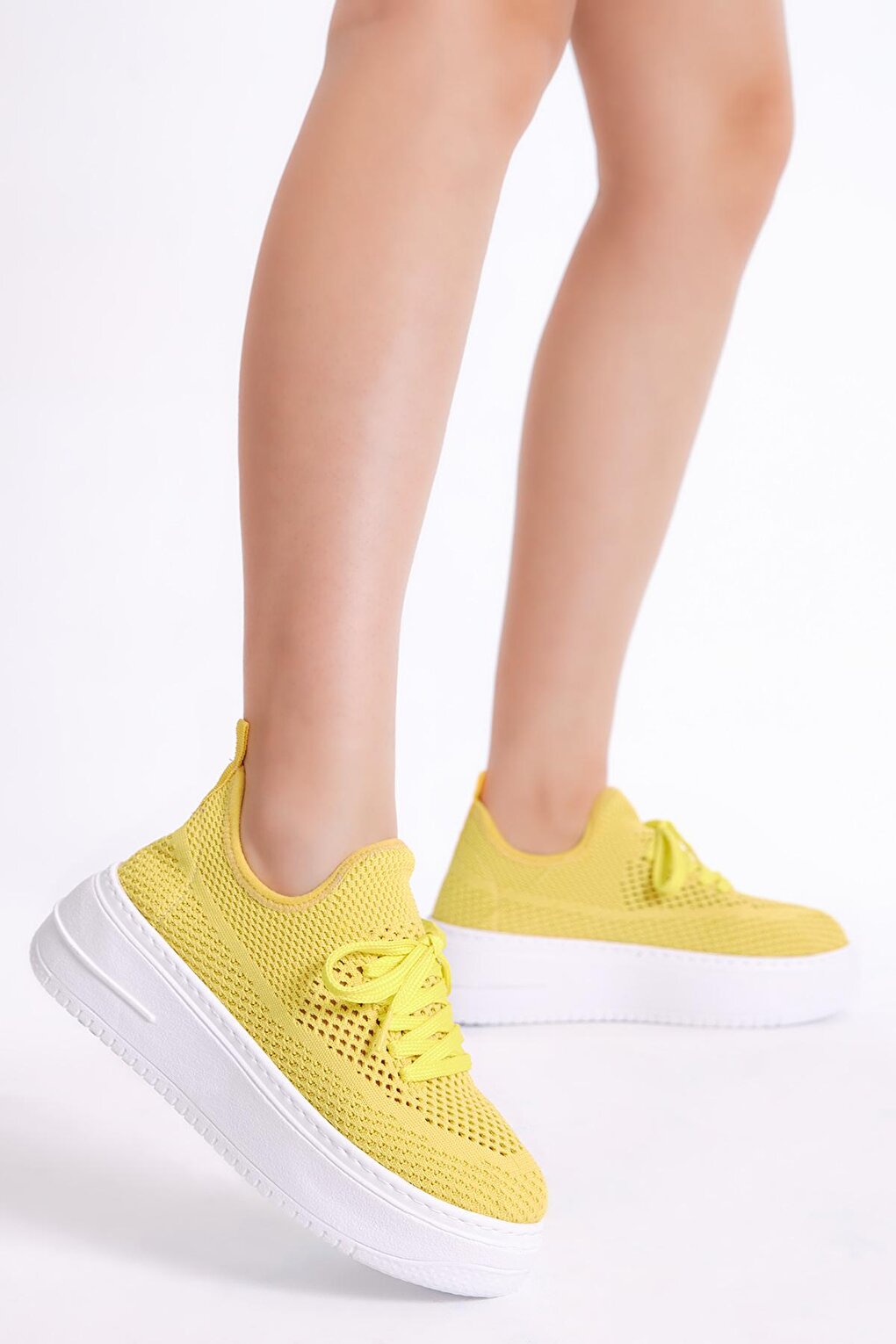 Women's Yellow Comfortable Mold High Sole Lace-up Tricot Sneaker