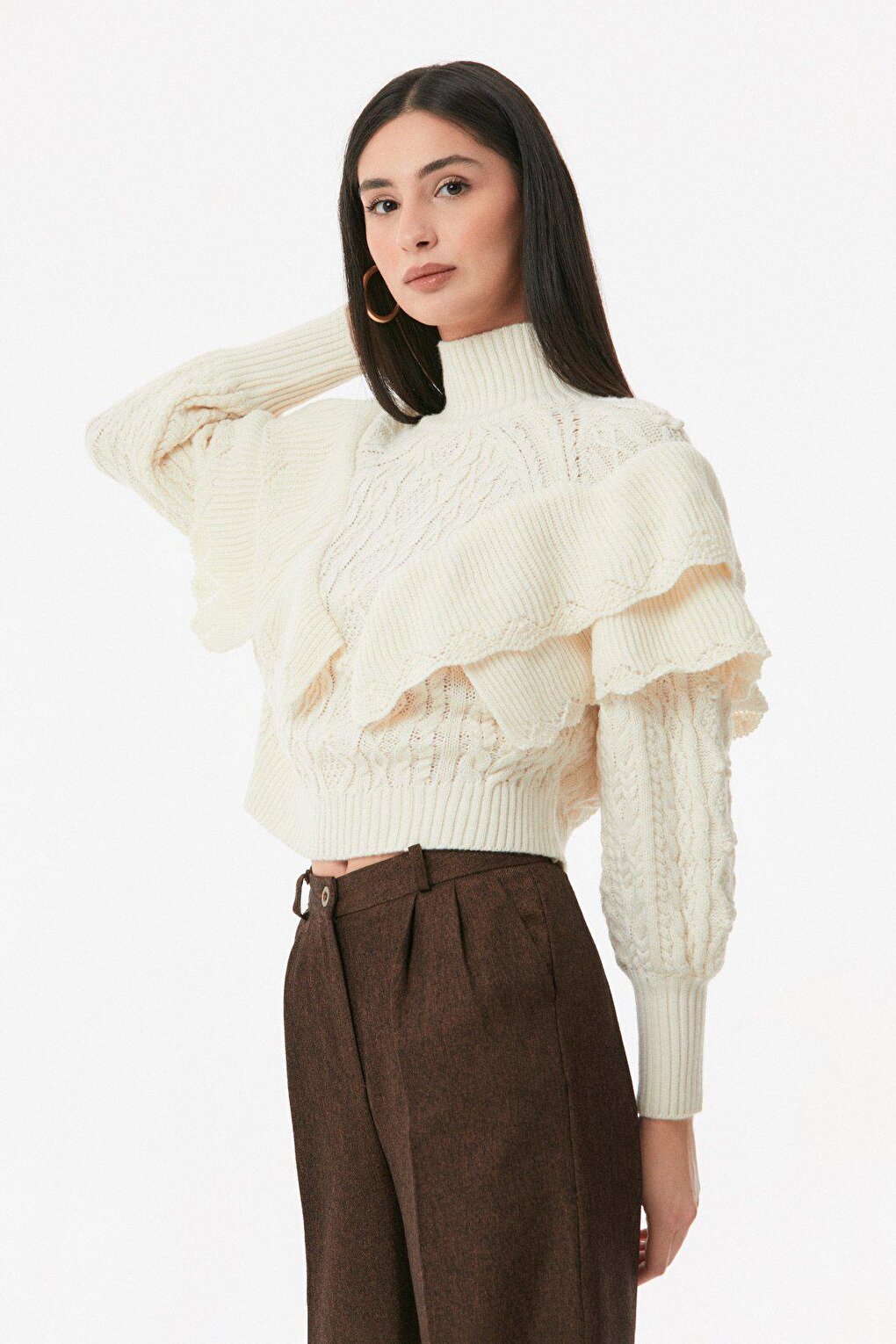 Ruffled Turtleneck Knitwear Sweater