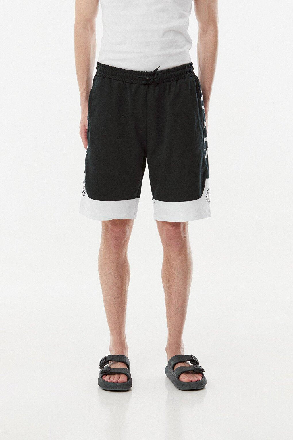 Printed Waist Tied Shorts