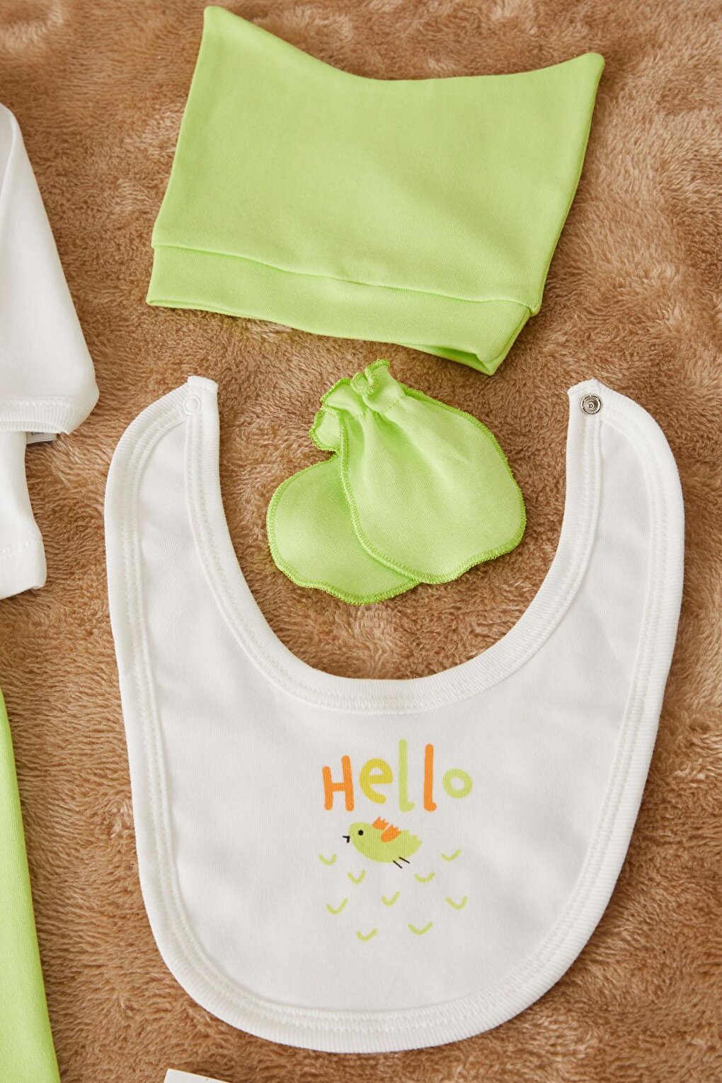 Green Elephant Printed Baby Boy 5-Piece Bodysuit Set with Booties 17507