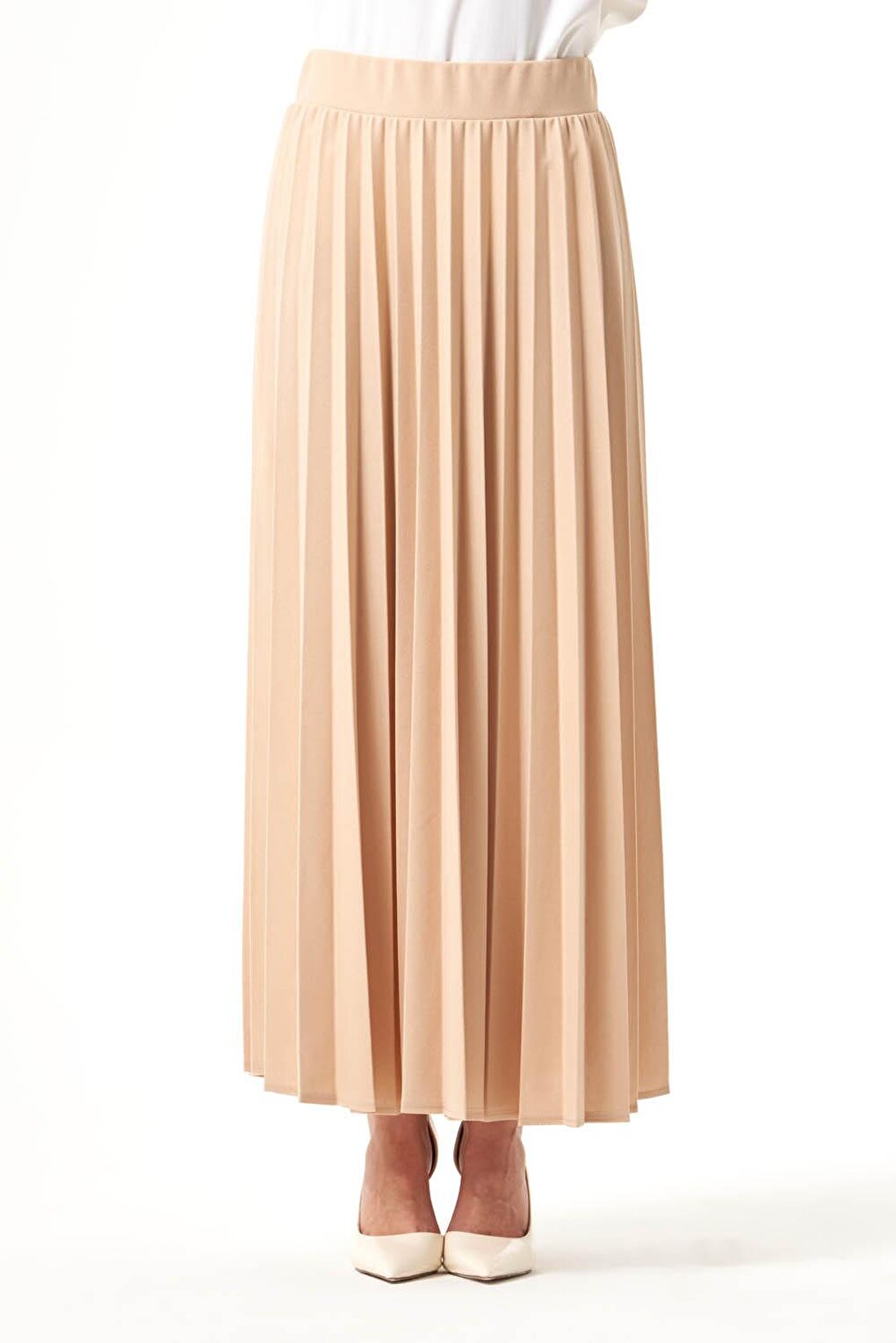 Crepe Knitted Pleated Beige Skirt