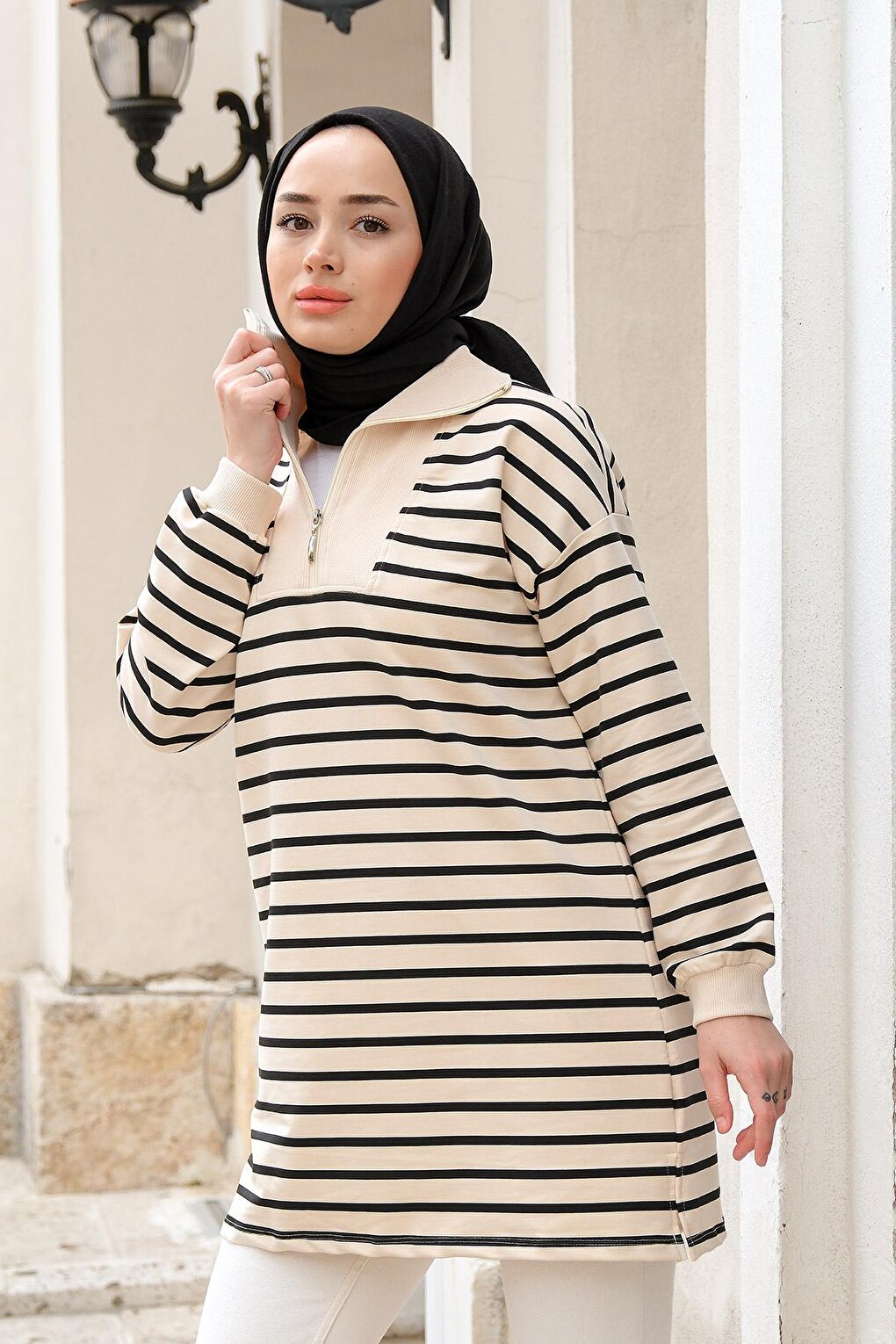 Zippered Front Striped Sweat Black