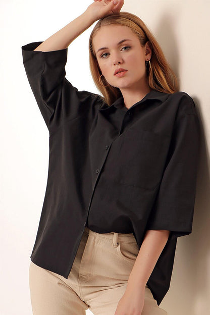 20124 Oversize Shirt with Pockets - Black