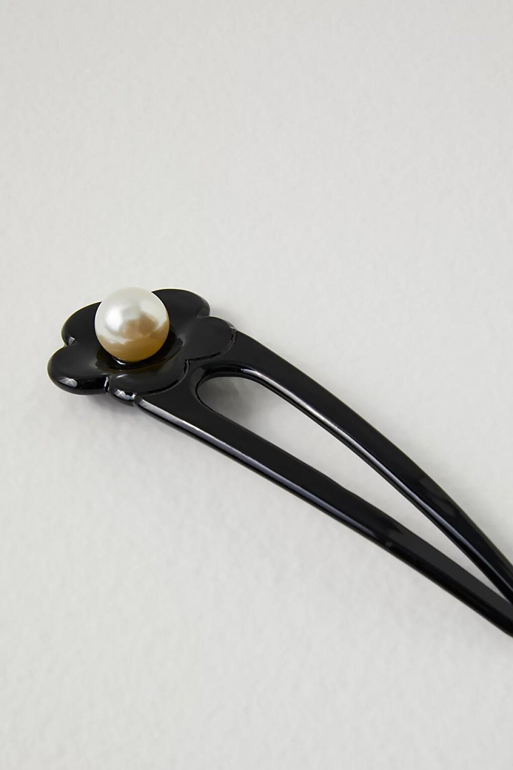 French Handmade Luxury Bone Knob Clasp with Pearls