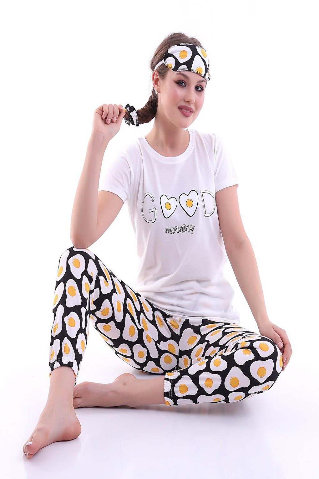 Good Morning Printed Women's Short Sleeve Pajama Set with White Sleep Band