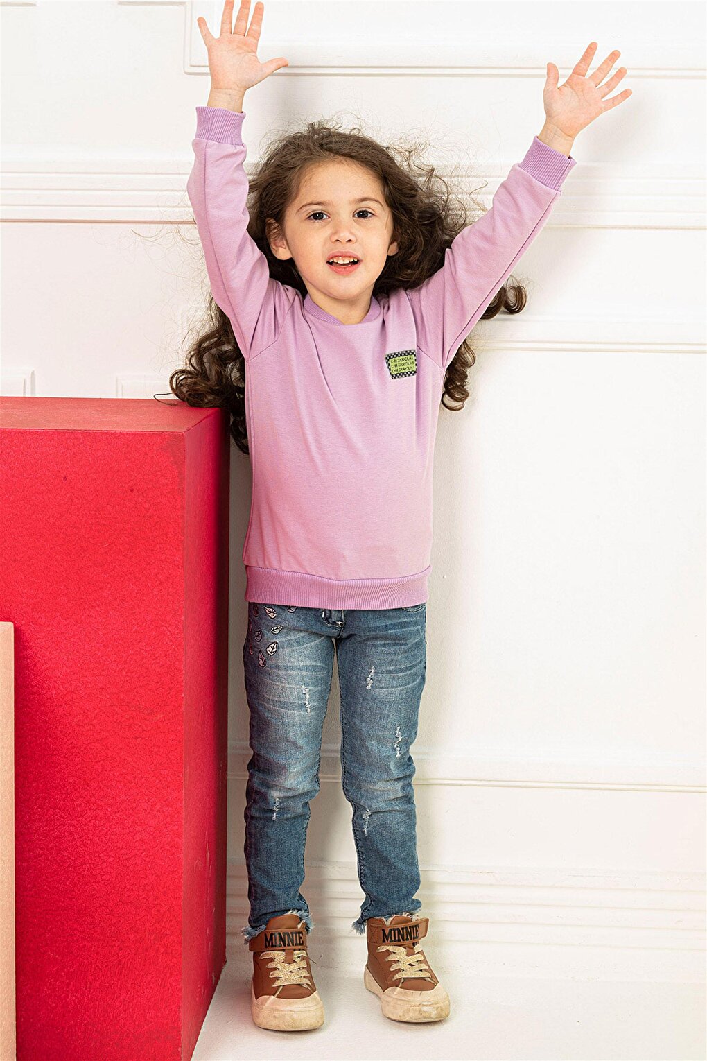 Girl's Lilac Colored Apricot Sweatshirt