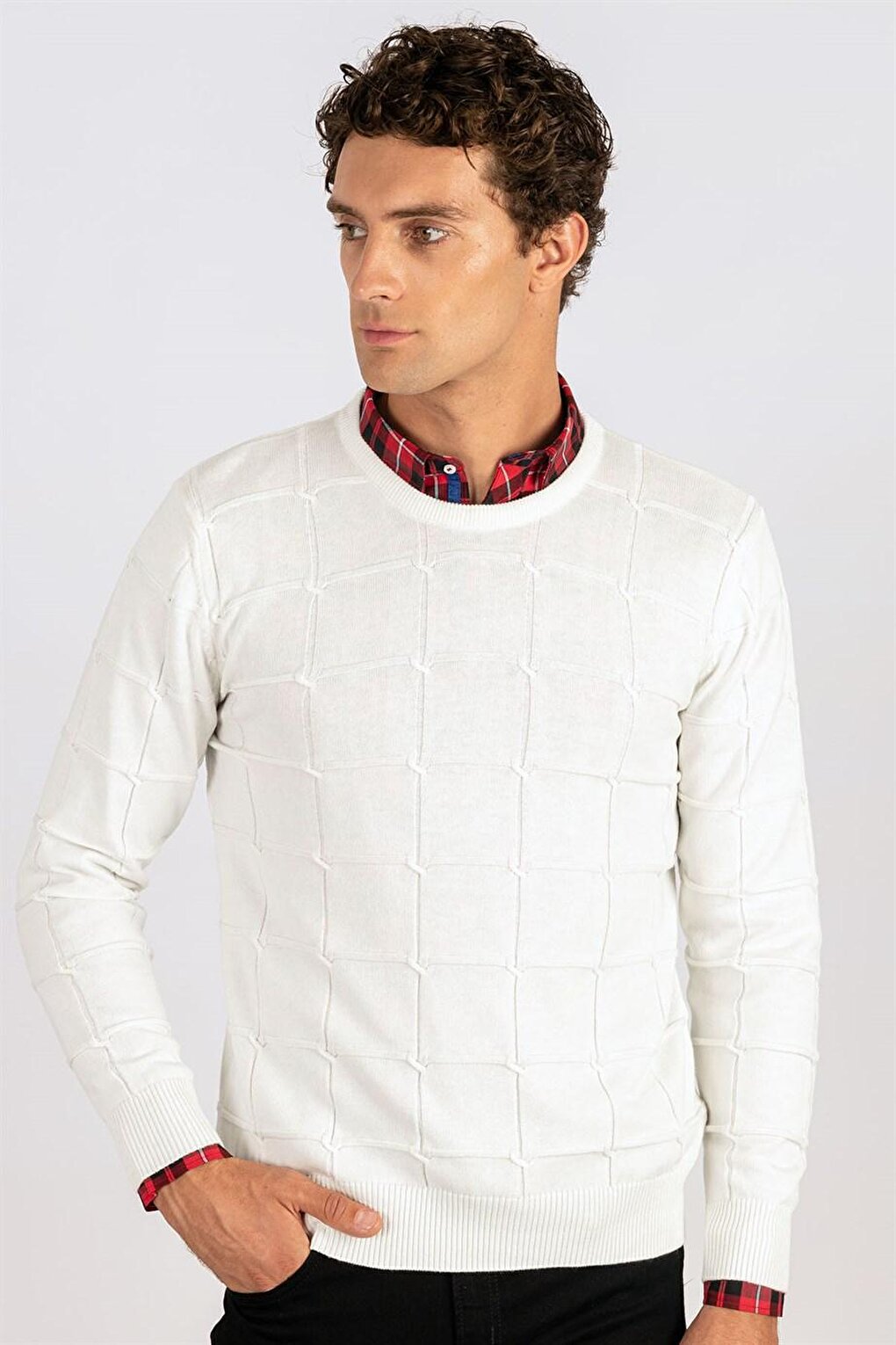 Slim Fit Crew Neck Square Patterned Men's Sweater