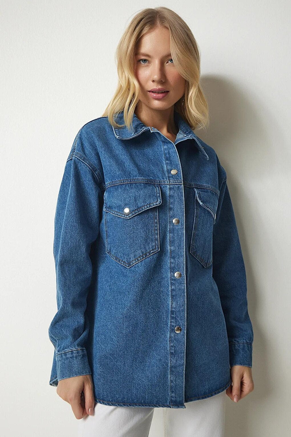 Women's Blue Snap Button Double Pocket Denim Jacket