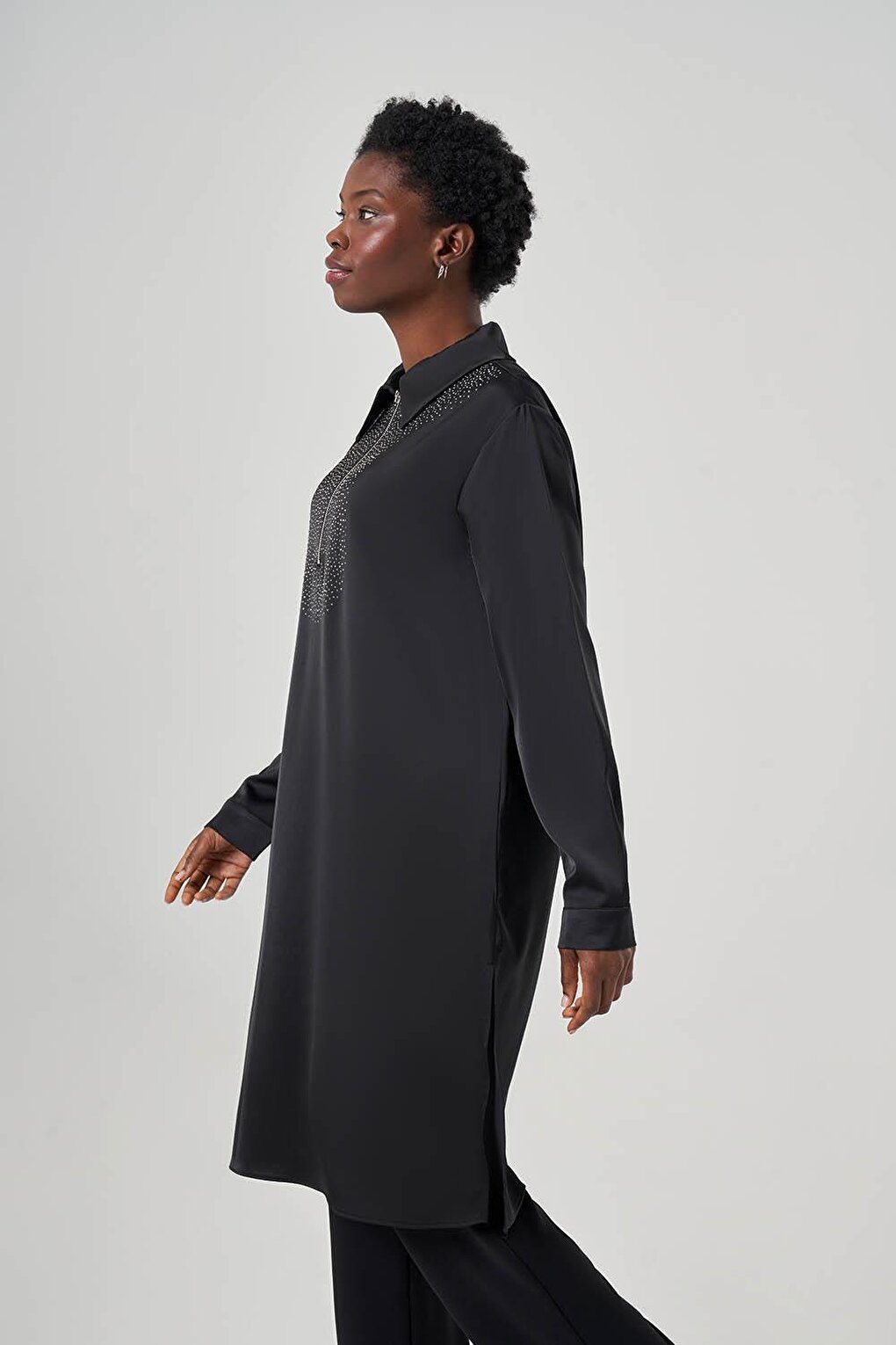 Signorita Long Black Tunic